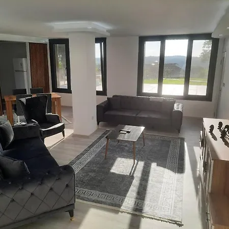 Orman Manzarali,mustakil Luks Ev Hotel 3*